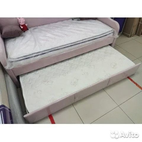 Кровать выдвижная детская Мягкая спинка