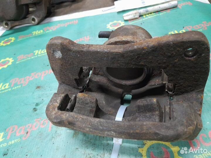 Суппорт передний левый Byd F-3 2008