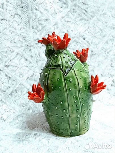 Горшок для цветов или ваза