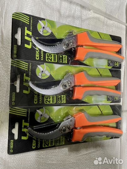 Секаторы садовые новые