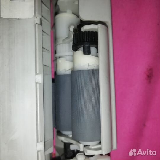 JC90-01043C Узел захвата/подачи обходного лотка