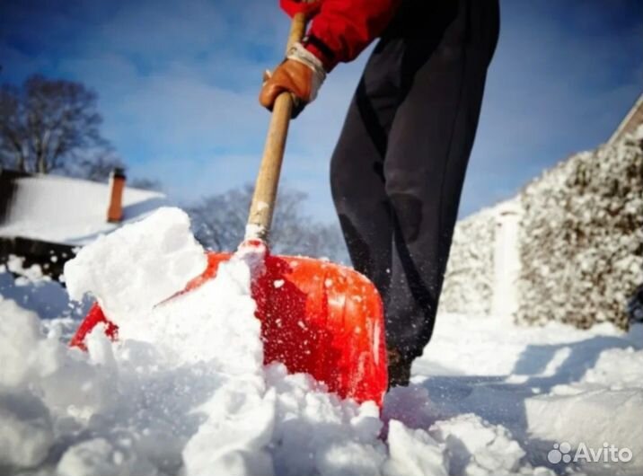 Уборка снега в ручную