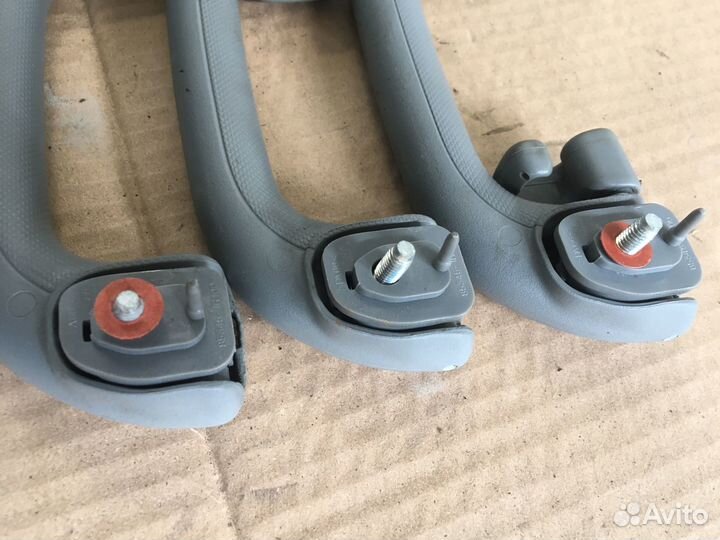 Ручка потолочная Hyundai Solaris 1 (5599)