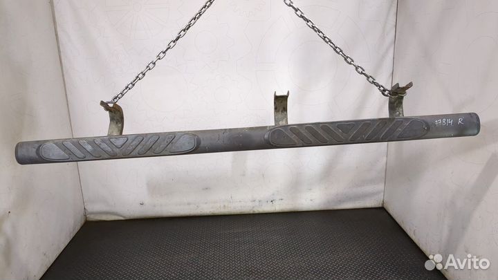 Подножка Nissan Navara, 2011