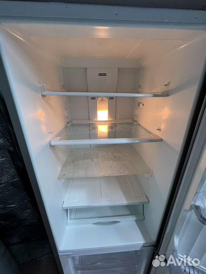 Холодильник Ardo 195/60/60