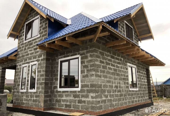 Бригада строителей