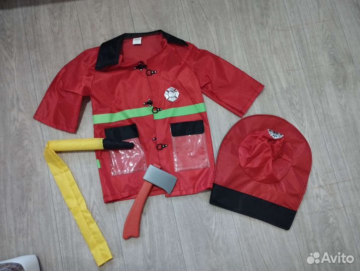 Костюм пожарного