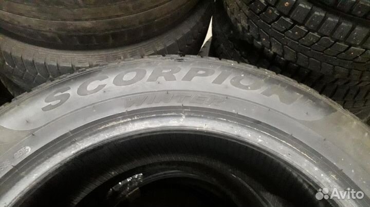 Pirelli Scorpion Winter 285/45 R20