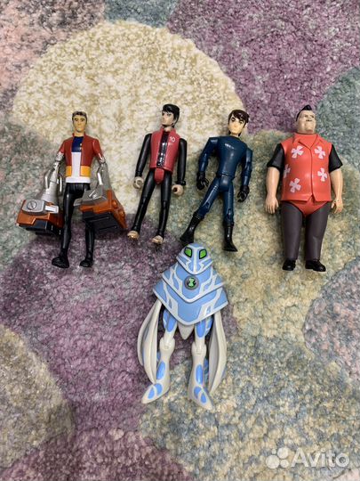 Ben 10 часы и герои