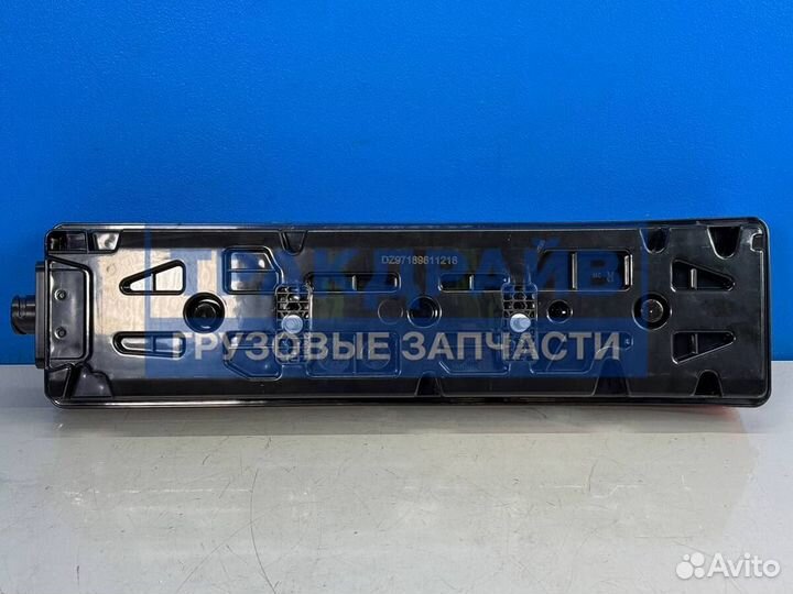 Фонарь задний правый Шакман Х6000