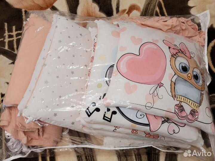 Бортики в детскую кроватку для девочки