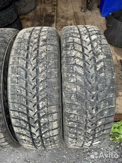 Bridgestone Ice Cruiser 5000 235/65 R17 26J