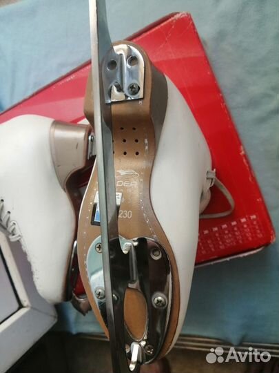 Фигурные коньки Edea Overture 230