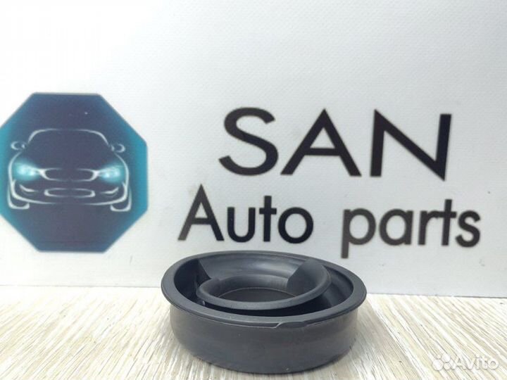 Проставка пружины задняя Bmw 3 F30 N47D20 2013