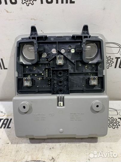 Плафон салонный Kia Sportage SL G4KD 2011