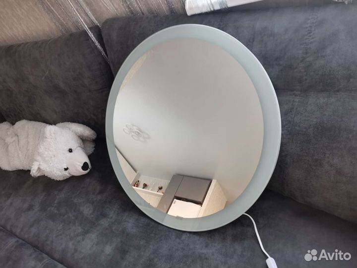 Зеркало круглое с подсветкой 70 см