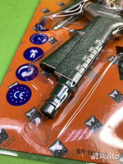 Пистолет для накачки шин с манометром (в блистере)