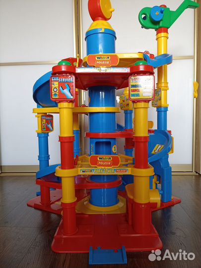 Игровой центр 7 уровневая парковка Полесье