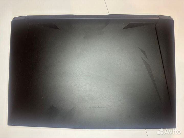 Игровой Hasee i5-9400 RTX2070 16.1'' 144hz