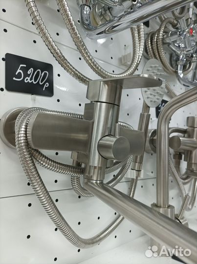 Смеситель для ванны