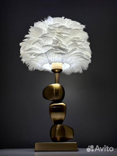 Светильник настольный