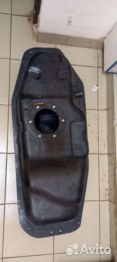 Бензобак Mitsubishi Pajero Sport 2