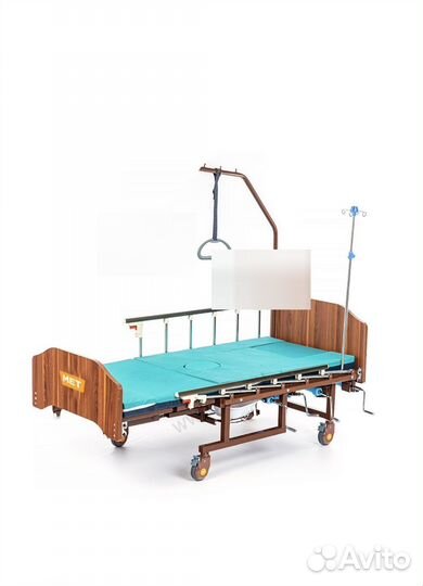 Медицинская кровать для лежачих больных