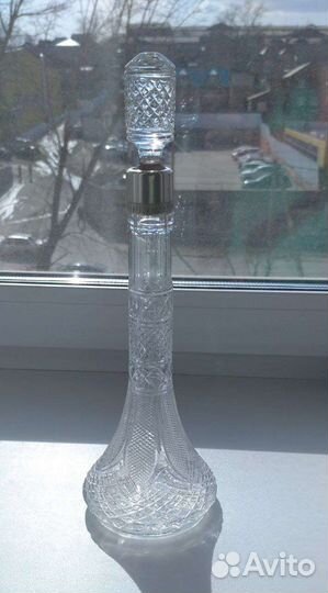 Графин хрустальный с серебряным горлышком