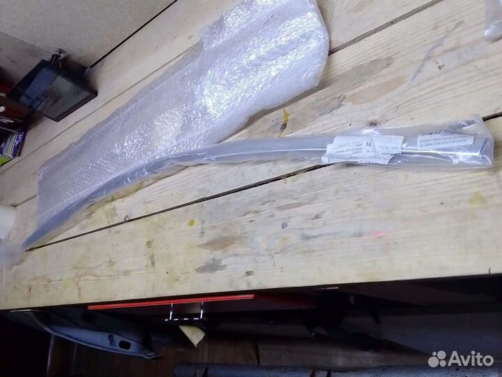 Молдинг двери передней левой ford mondeo 4