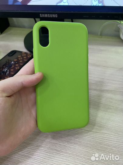 Чехлы на iPhone XS