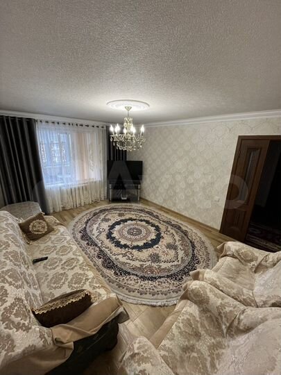 2-к. квартира, 57 м², 1/5 эт.