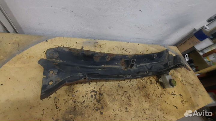 Усилитель под жабо