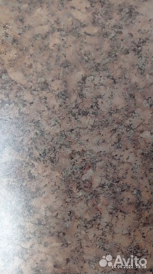 Продам столешницу 2300х600х25 новую