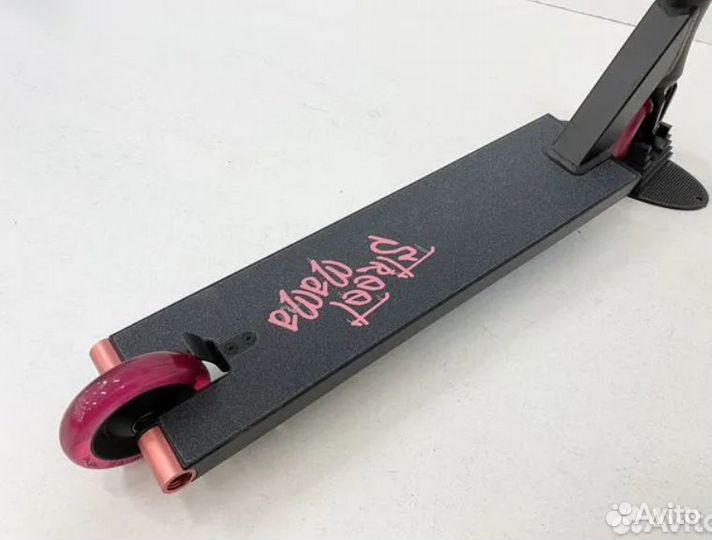 Трюковой самокат