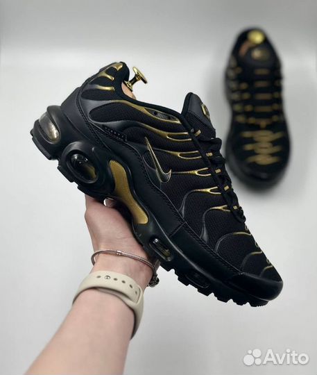 Кроссовки Nike Air max tn plus