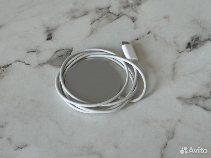 Беспроводная зарядка Magsafe Charger