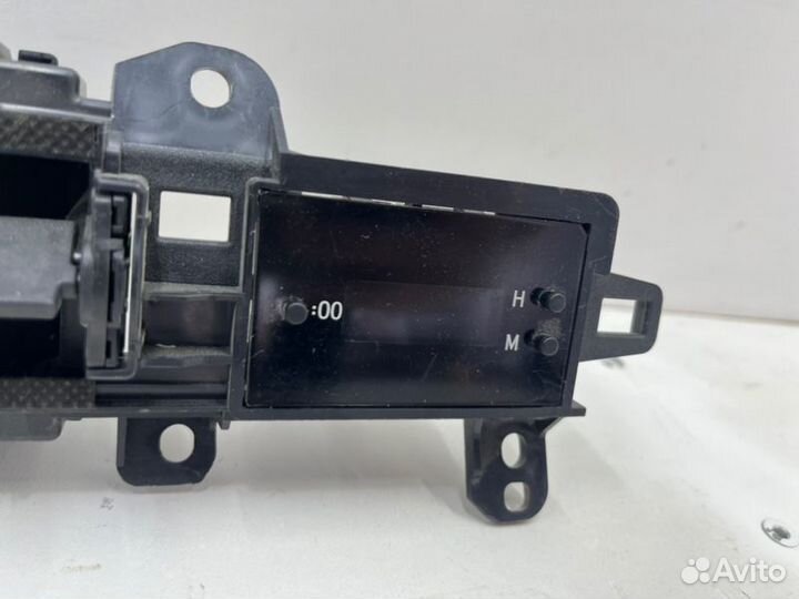 Воздуховод центральный Toyota Corolla E180/E181