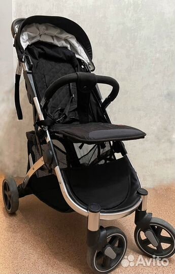Коляска прогулочная Nuovita