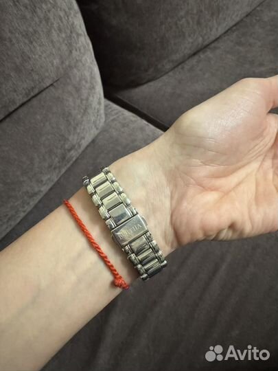 Часы женские bertha