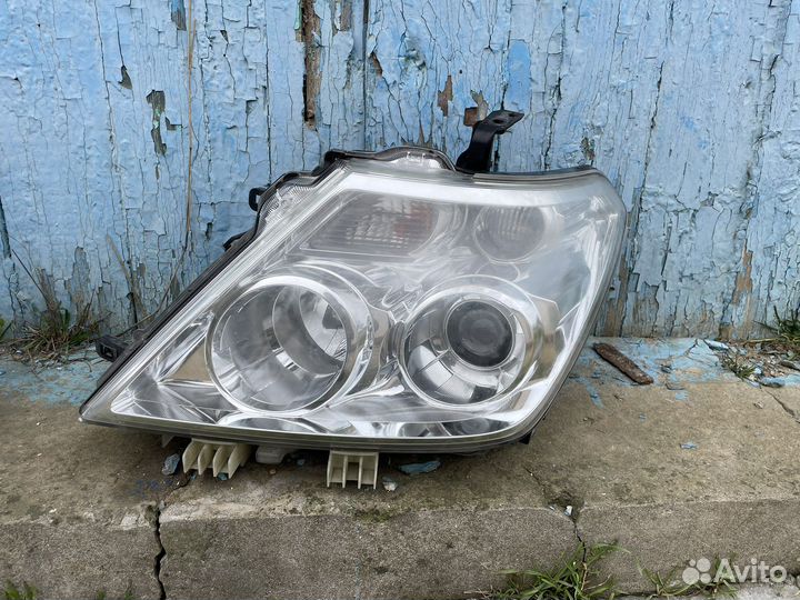 Nissan Patrol Y62 Фары