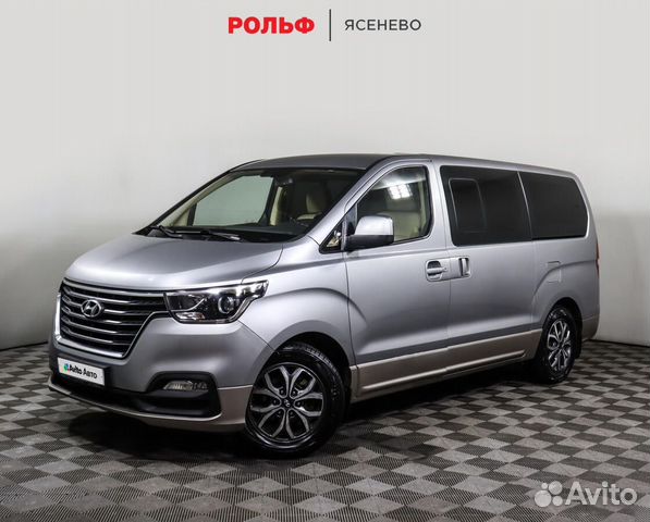 Hyundai H-1 2.5 AT, 2019, 50 699 км с пробегом, цена 3165000 руб.