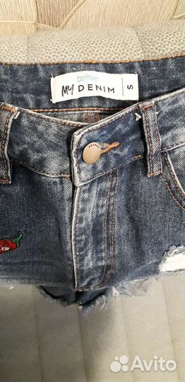 Джинсовые шорты