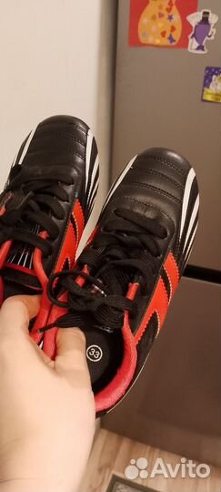 Футбольные бутсы