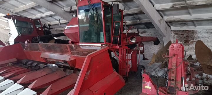 Комбайн Ростсельмаш Нива, 2015