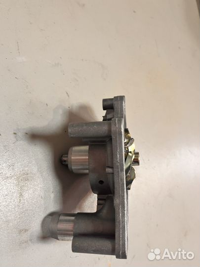 Помпа\ Audi A6/A8/Q7, VW Touareg 4.2FSi 06