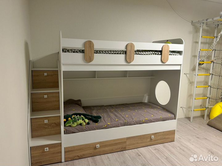 Двухъярусная кровать детская 80х180