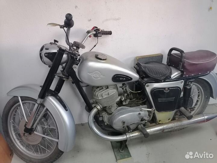 Мотоцикл иж 56