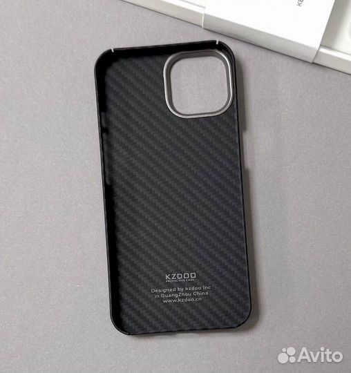 Чехол на айфон kevlar