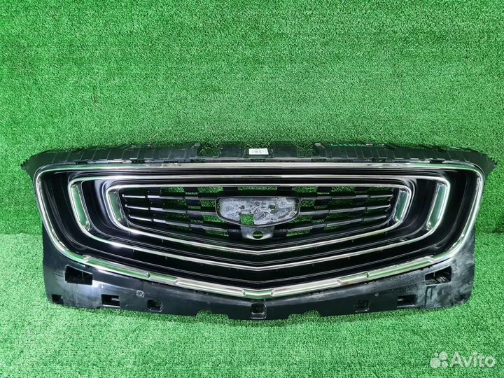 Решетка радиатора Geely Atlas Pro