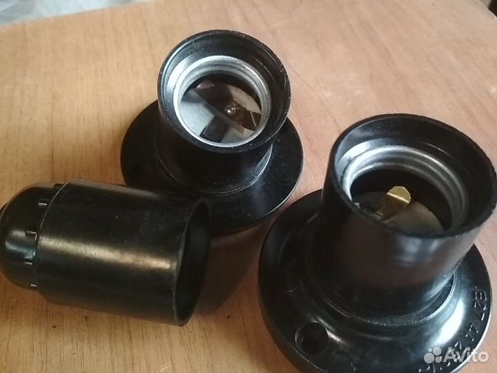 Лампа освещения